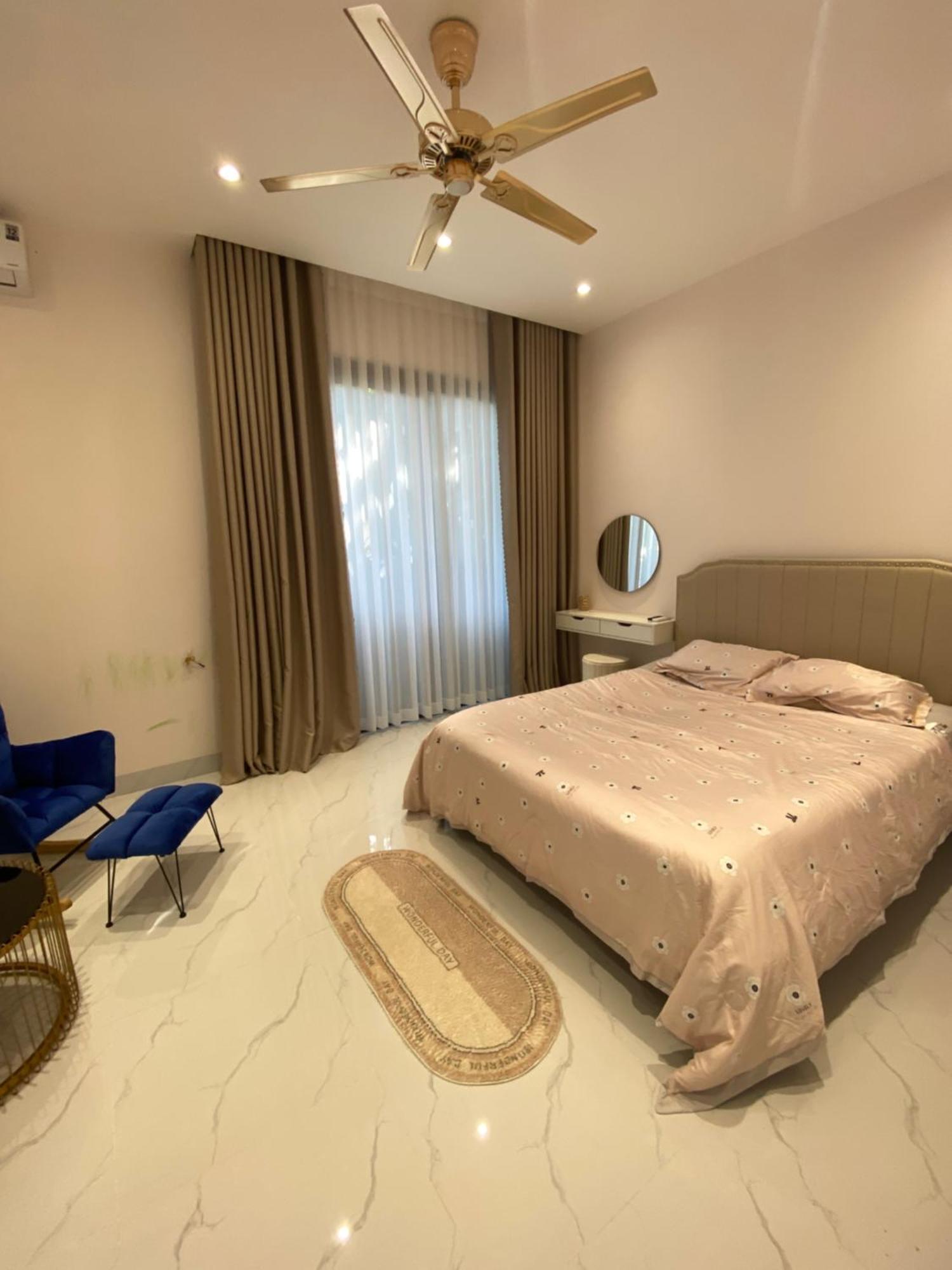 Laycam Home Nghia Lo Luaran gambar